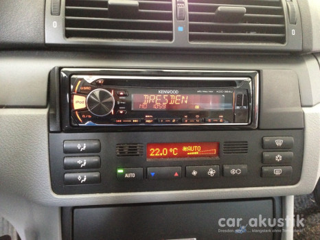 Autoradio Kenwood KDC-364U im BMW E46