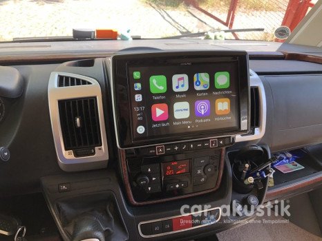 Alpine Navigation im Wohnmobil Fiat Ducato