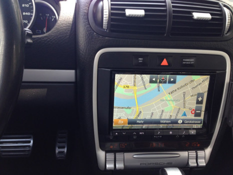 Navigation im Porsche Cayenne
