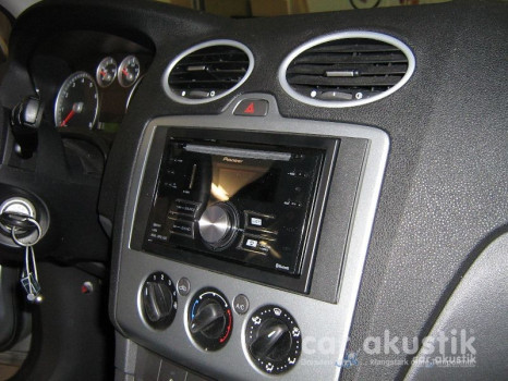 Radioumbau Ford Focus