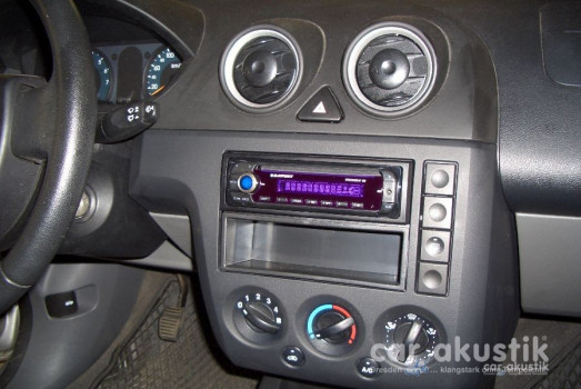 Ford Fiesta Radioumbau